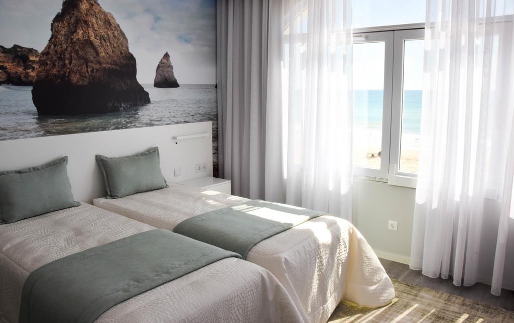 Golden Beach Guest House & Rooftop Bar Faro Eksteriør billede
