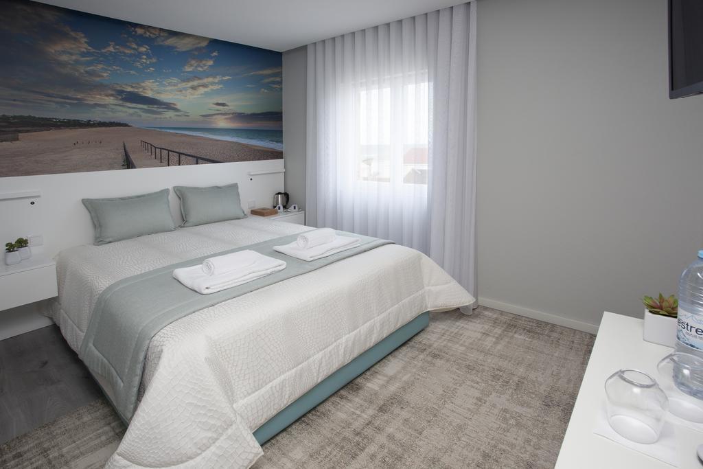 Golden Beach Guest House & Rooftop Bar Faro Eksteriør billede