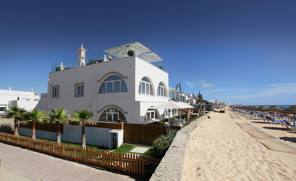 Golden Beach Guest House & Rooftop Bar Faro Eksteriør billede
