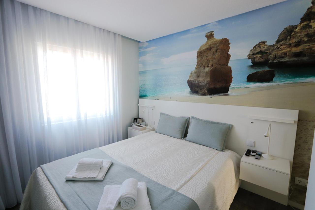 Golden Beach Guest House & Rooftop Bar Faro Eksteriør billede